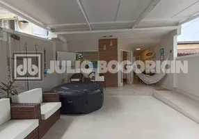 Foto 1 de Casa com 3 Quartos à venda, 180m² em Maravista, Niterói