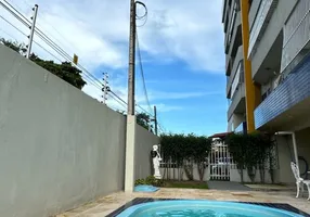 Foto 1 de Apartamento com 4 Quartos à venda, 60m² em Parreão, Fortaleza