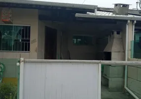 Foto 1 de Casa com 2 Quartos à venda, 50m² em Ingleses do Rio Vermelho, Florianópolis