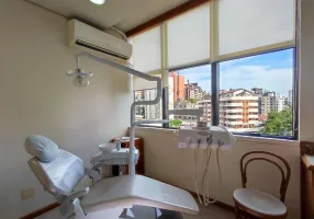 Foto 1 de Sala Comercial com 1 Quarto à venda, 41m² em Rio Branco, Porto Alegre