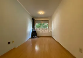 Foto 1 de Apartamento com 2 Quartos para alugar, 65m² em Mont' Serrat, Porto Alegre