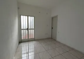 Foto 1 de Casa com 2 Quartos para alugar, 43m² em Centro, São Leopoldo