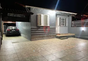 Foto 1 de Casa com 2 Quartos à venda, 80m² em Morada Vale II, Gravataí