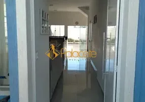 Foto 1 de Casa de Condomínio com 5 Quartos à venda, 198m² em Residencial Maricá, Pindamonhangaba