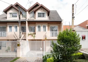 Foto 1 de Sobrado com 2 Quartos à venda, 158m² em Jardim Social, Curitiba