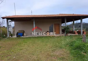 Foto 1 de Fazenda/Sítio com 3 Quartos à venda, 180m² em Taiacupeba, Mogi das Cruzes