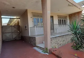 Foto 1 de Imóvel Comercial com 3 Quartos à venda, 500m² em Penha Circular, Rio de Janeiro