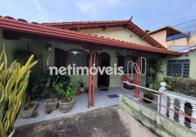 Foto 1 de Casa com 2 Quartos à venda, 179m² em Alípio de Melo, Belo Horizonte