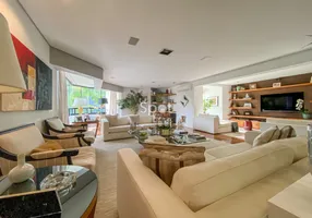 Foto 1 de Apartamento com 4 Quartos à venda, 220m² em Real Parque, São Paulo