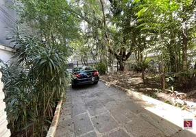 Foto 1 de Casa com 4 Quartos à venda, 414m² em Santo Agostinho, Belo Horizonte