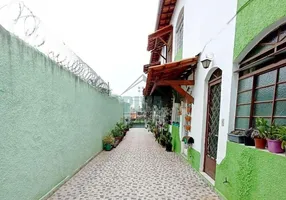 Foto 1 de Casa com 2 Quartos à venda, 51m² em São João Batista, Belo Horizonte
