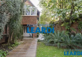 Foto 1 de Casa com 4 Quartos para venda ou aluguel, 620m² em Jardim Europa, São Paulo