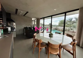 Foto 1 de Casa de Condomínio com 3 Quartos à venda, 290m² em Jardim Samambaia, Jundiaí