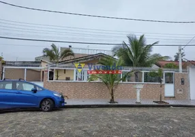 Foto 1 de Casa com 4 Quartos à venda, 286m² em Agenor de Campos, Mongaguá