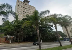 Foto 1 de Apartamento com 2 Quartos para alugar, 50m² em Caxingui, São Paulo