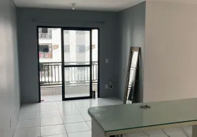 Foto 1 de Apartamento com 3 Quartos para alugar, 77m² em Calhau, São Luís