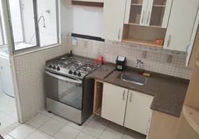 Foto 1 de Apartamento com 2 Quartos para alugar, 53m² em Parque Oratorio, Santo André