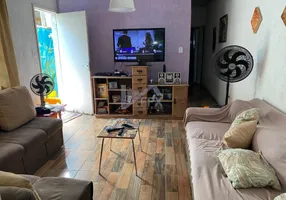 Foto 1 de Casa com 2 Quartos à venda, 65m² em Balneário Gaivota, Itanhaém