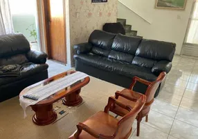 Foto 1 de Casa com 4 Quartos à venda, 300m² em Vila Pereira Barreto, São Paulo