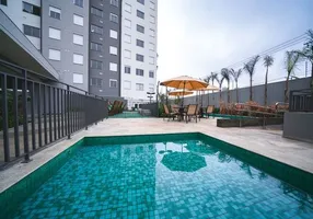 Foto 1 de Apartamento com 2 Quartos à venda, 48m² em Santo Amaro, São Paulo