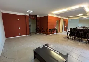 Foto 1 de Apartamento com 3 Quartos à venda, 203m² em Jardim Irajá, Ribeirão Preto