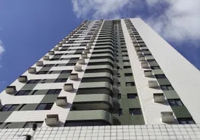 Foto 1 de Apartamento com 3 Quartos à venda, 73m² em Aflitos, Recife