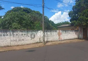 Foto 1 de Lote/Terreno à venda, 1350m² em Abadia, Uberaba