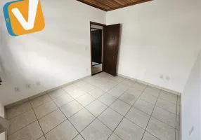 Foto 1 de Casa com 2 Quartos para alugar, 60m² em Vila Ema, São Paulo