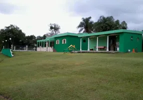 Foto 1 de Fazenda/Sítio com 3 Quartos à venda, 160m² em , Quadra