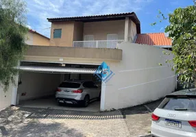 Foto 1 de Sobrado com 4 Quartos para venda ou aluguel, 270m² em Demarchi, São Bernardo do Campo