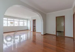 Foto 1 de Apartamento com 4 Quartos à venda, 240m² em Santo Antônio, Belo Horizonte