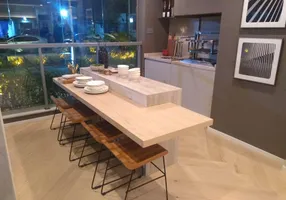 Foto 1 de Apartamento com 3 Quartos à venda, 157m² em Moema, São Paulo