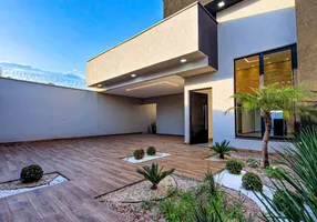 Foto 1 de Casa com 3 Quartos à venda, 153m² em Setor Barra da Tijuca, Goiânia