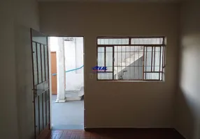 Foto 1 de Casa com 2 Quartos para alugar, 65m² em Das Indústrias, Belo Horizonte