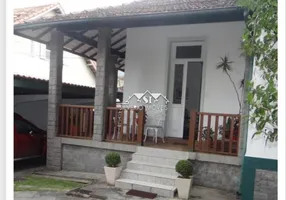 Foto 1 de Casa com 3 Quartos à venda, 250m² em Alto da Serra, Petrópolis
