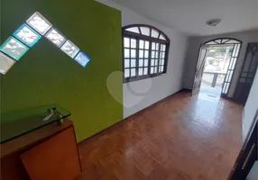 Foto 1 de Casa com 2 Quartos para alugar, 220m² em Vila Mangalot, São Paulo