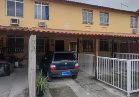 Foto 1 de Casa de Condomínio com 2 Quartos à venda, 45m² em Jóquei Clube, São Gonçalo