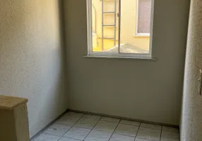 Foto 1 de Casa de Condomínio com 2 Quartos à venda, 64m² em Siqueira, Fortaleza