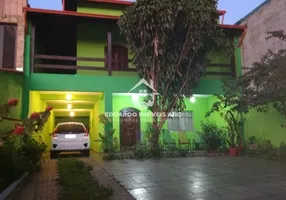 Foto 1 de Casa com 3 Quartos à venda, 300m² em Vila Aquilino, Santo André