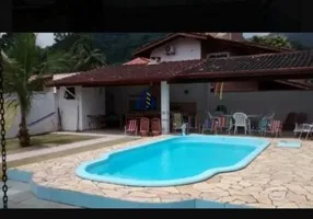 Foto 1 de Casa com 3 Quartos à venda, 220m² em Horto Florestal, Ubatuba