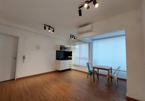 Foto 1 de Apartamento com 1 Quarto para venda ou aluguel, 30m² em Vila Olímpia, São Paulo