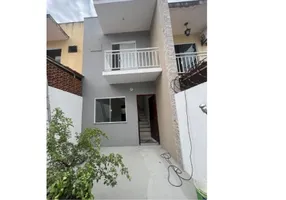 Foto 1 de Casa com 2 Quartos à venda, 68m² em Laranjal, São Gonçalo