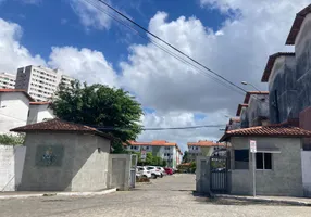 Foto 1 de Apartamento com 2 Quartos à venda, 47m² em Antares, Maceió