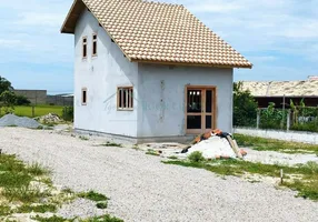 Foto 1 de Casa com 2 Quartos à venda, 180m² em Arroio, Imbituba