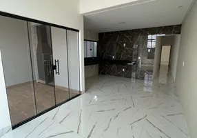 Foto 1 de Casa com 3 Quartos à venda, 102m² em Residencial Sao Leopoldo , Goiânia
