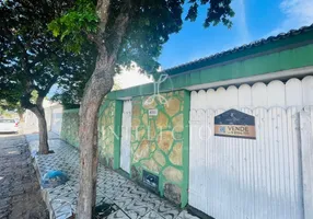 Foto 1 de Casa com 4 Quartos à venda, 236m² em Lagoa Nova, Natal