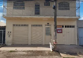 Foto 1 de Casa com 3 Quartos para alugar, 190m² em Jardim Oriente, Valparaíso de Goiás