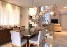 Foto 1 de Casa de Condomínio com 3 Quartos à venda, 257m² em Cidade Universitaria Pedra Branca, Palhoça