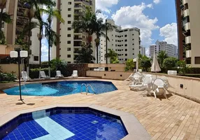Foto 1 de Apartamento com 4 Quartos à venda, 190m² em Vila Gomes Cardim, São Paulo