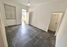 Foto 1 de Casa com 3 Quartos para alugar, 61m² em Tijuca, Rio de Janeiro